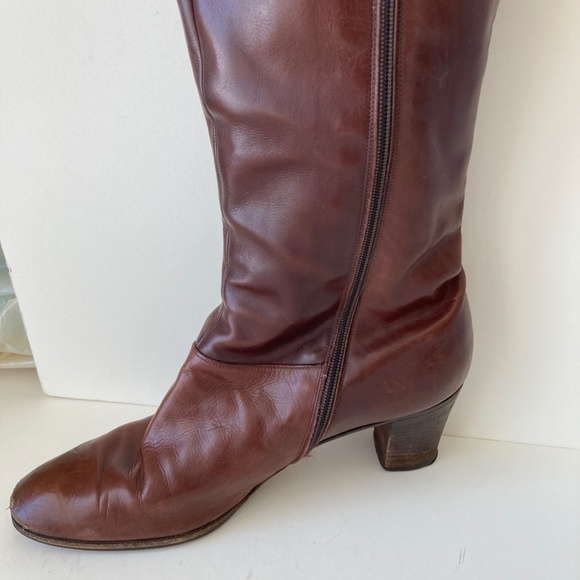 Salvatore Ferragamo Vintage Leather Boots Made in Italy - Picture 9 of 13